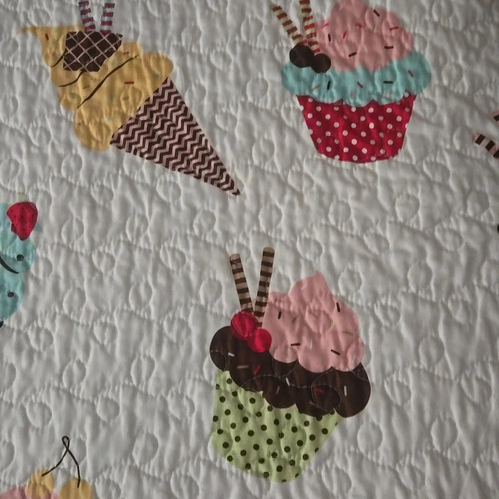 Source Unknown playful quilt